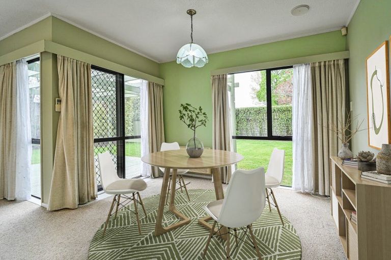 Photo of property in 1264 Louie Street, Parkvale, Hastings, 4122