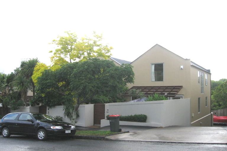 Photo of property in 11c Collingwood Street, Freemans Bay, Auckland, 1011
