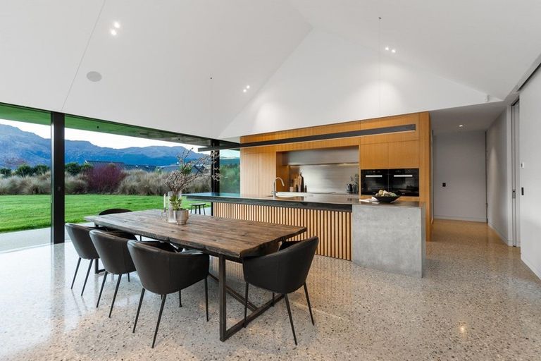 Photo of property in 5 Korimako Road, Speargrass Flat, Queenstown, 9371