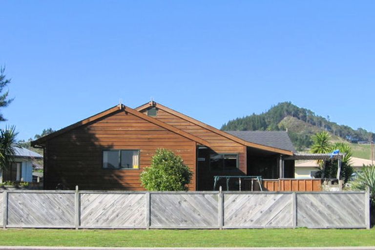 Photo of property in 6 Morcom Drive, Cooks Beach, Whitianga, 3591