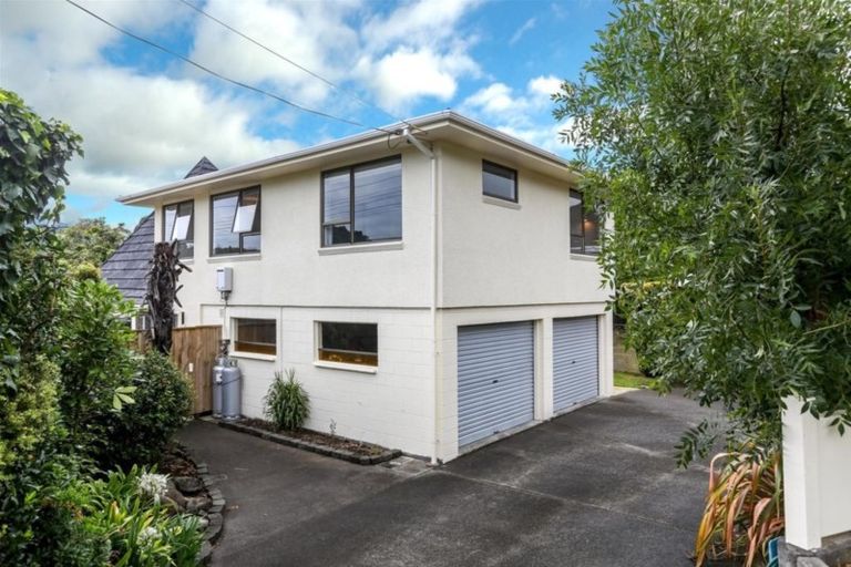 Photo of property in 35 Lorna Street, Lynmouth, New Plymouth, 4310