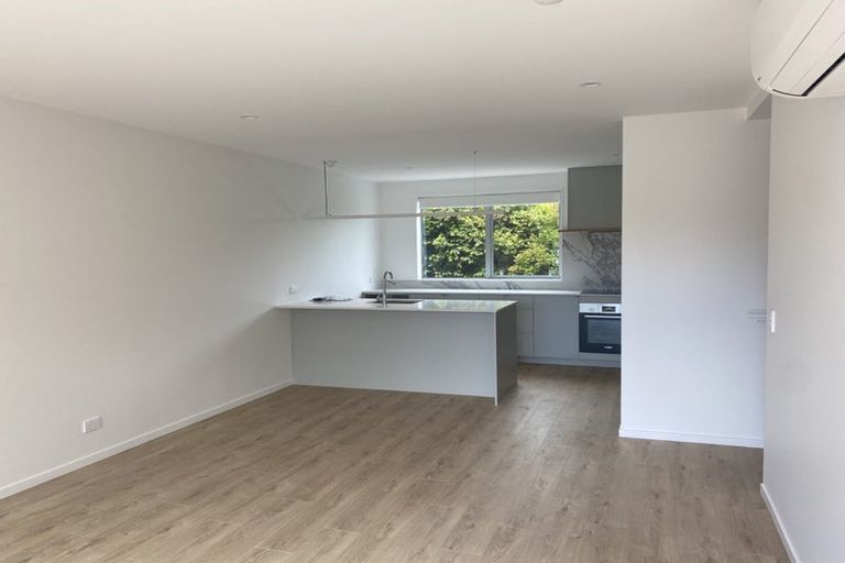 Photo of property in 3/39 Archers Road, Hillcrest, Auckland, 0629