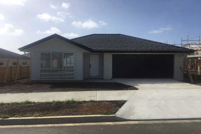 Photo of property in 4 Taepu Road, Pukekohe, 2120