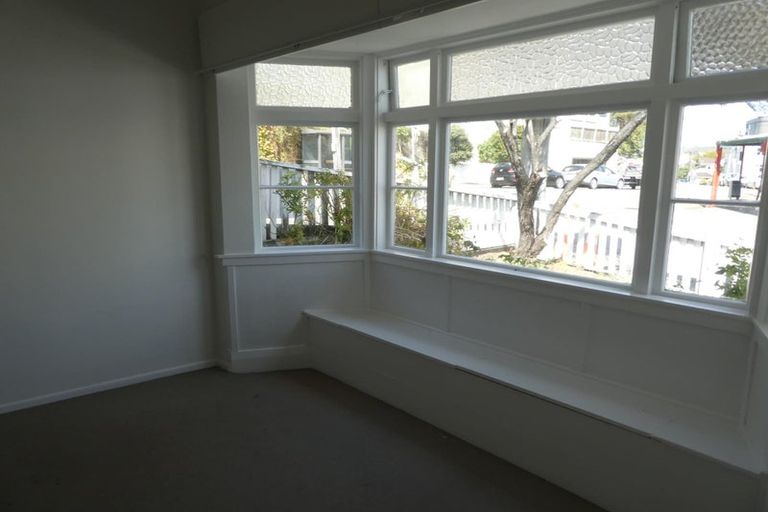 Photo of property in 95 Roxburgh Street, Mount Victoria, Wellington, 6011