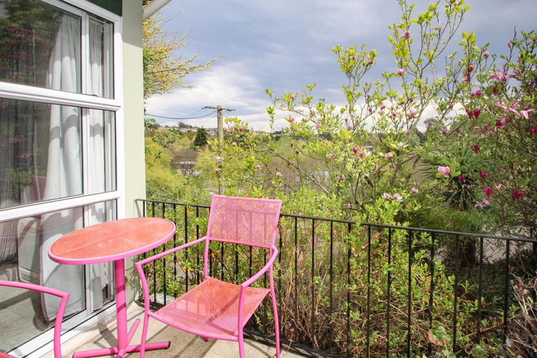 Photo of property in 2 Chess Street, Oamaru, 9400