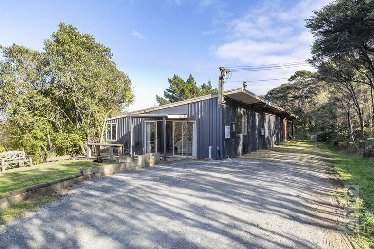 Photo of property in 315 School Road, Waimauku, 0881