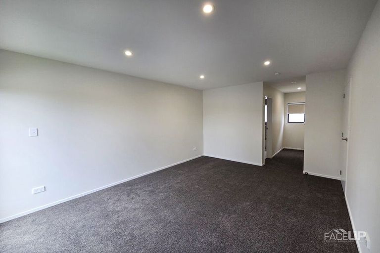 Photo of property in 79d Gallony Avenue, Massey, Auckland, 0614