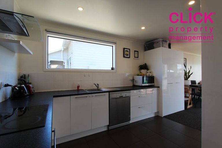 Photo of property in 272 Oxford Street, South Dunedin, Dunedin, 9012