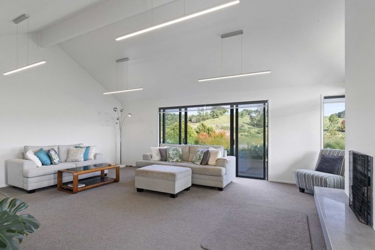 Photo of property in 2428 Hunua Road, Hunua, Papakura, 2583