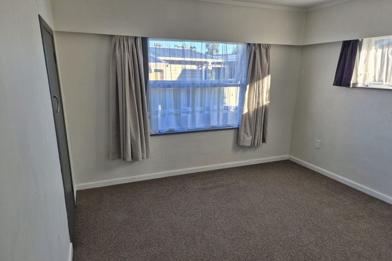 Photo of property in 18 Berkley Avenue, Hillcrest, Hamilton, 3216