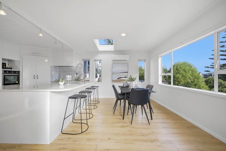 Photo of property in 108 Coronation Road, Hillcrest, Auckland, 0627