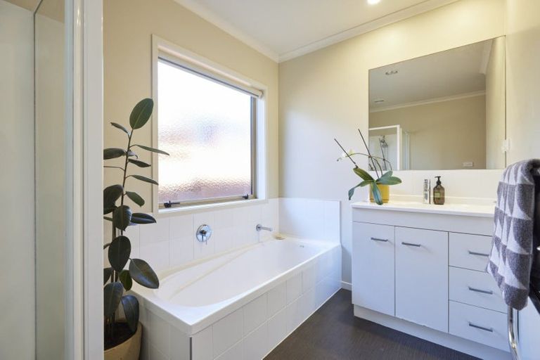 Photo of property in 4 Toetoe Street, Papamoa Beach, Papamoa, 3118