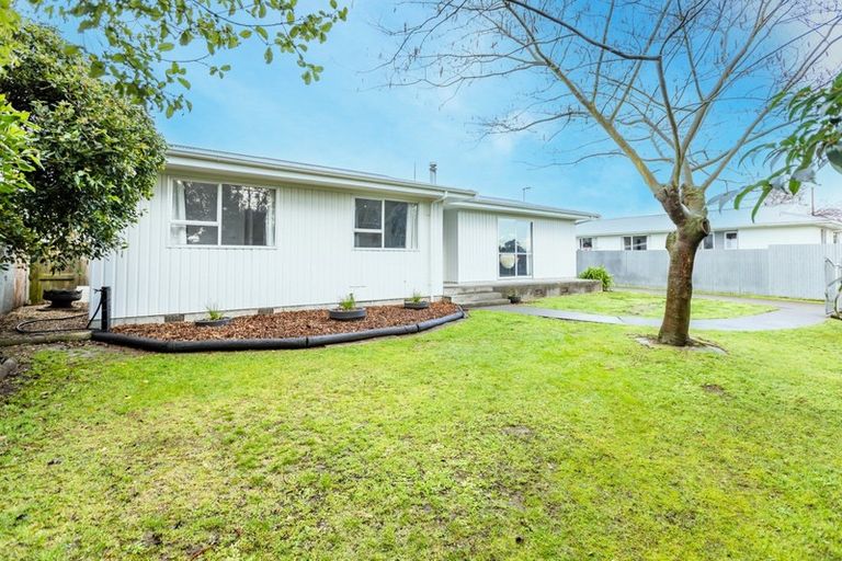 Photo of property in 45 Livingstone Road, Flaxmere, Hastings, 4120