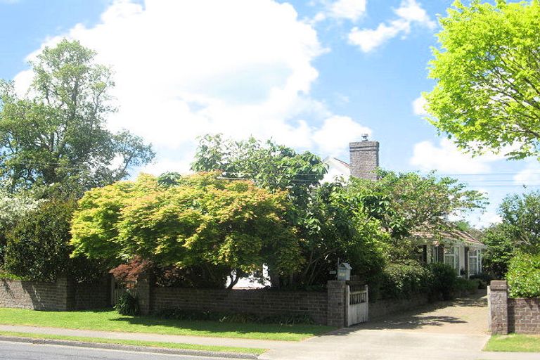 Photo of property in 117 Taylor Street, Cambridge, 3434