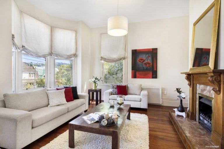 Photo of property in 11 Armour Avenue, Mount Victoria, Wellington, 6011
