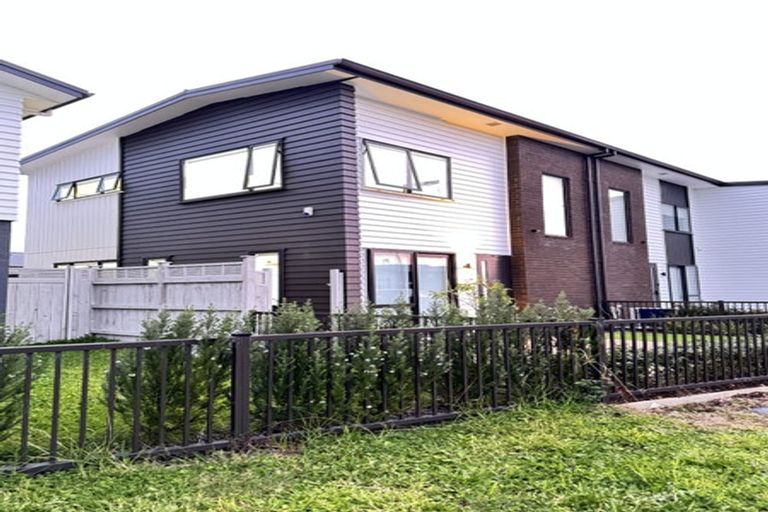 Photo of property in 45 Adlam Lane, Takanini, 2112