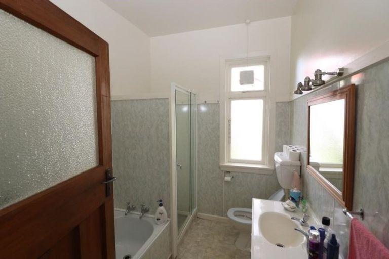 Photo of property in 28 Selwyn Street, Leeston, 7632