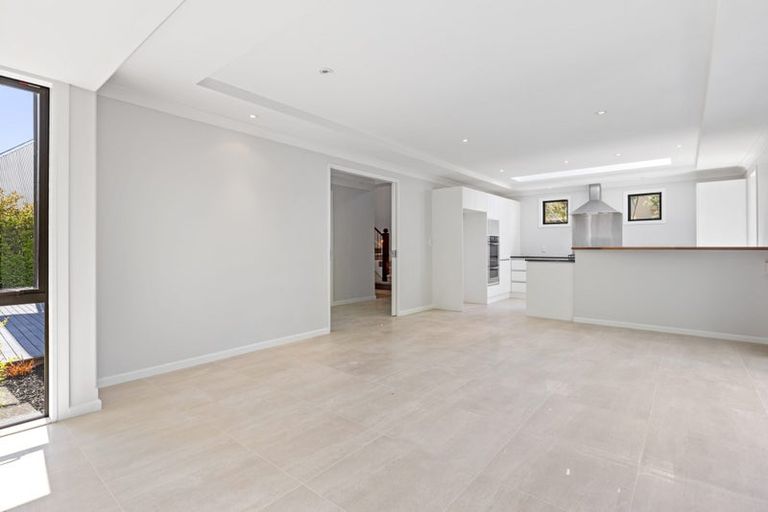 Photo of property in 31 Mcdougall Avenue, St Albans, Christchurch, 8014