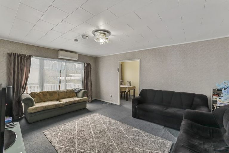 Photo of property in 50 Te Irirangi Drive, Clover Park, Auckland, 2019