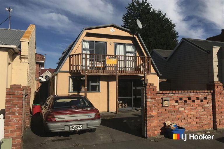 Photo of property in 156 Albany Street, North Dunedin, Dunedin, 9016