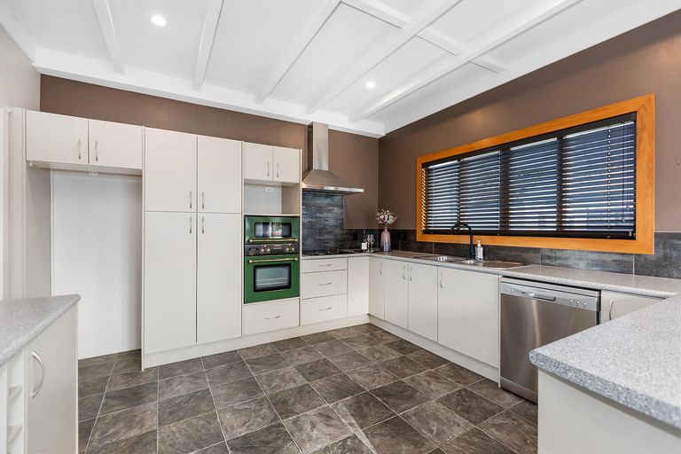 Photo of property in 29a Victoria Street, Hawera, 4610