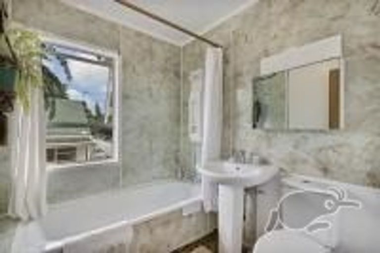 Photo of property in 3/43 Rimu Street, New Lynn, Auckland, 0600