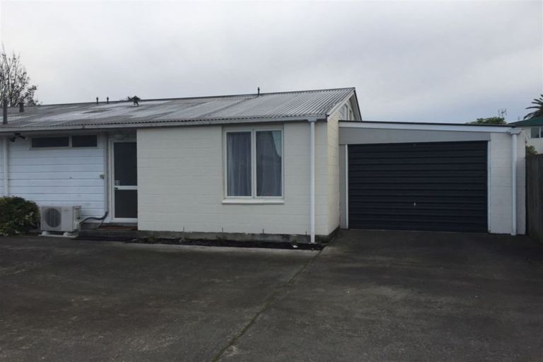 Photo of property in 2/15 Boon Street, Sydenham, Christchurch, 8023