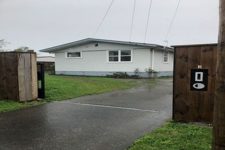 Photo of property in 3 Mcdivitt Street, Manurewa, Auckland, 2102