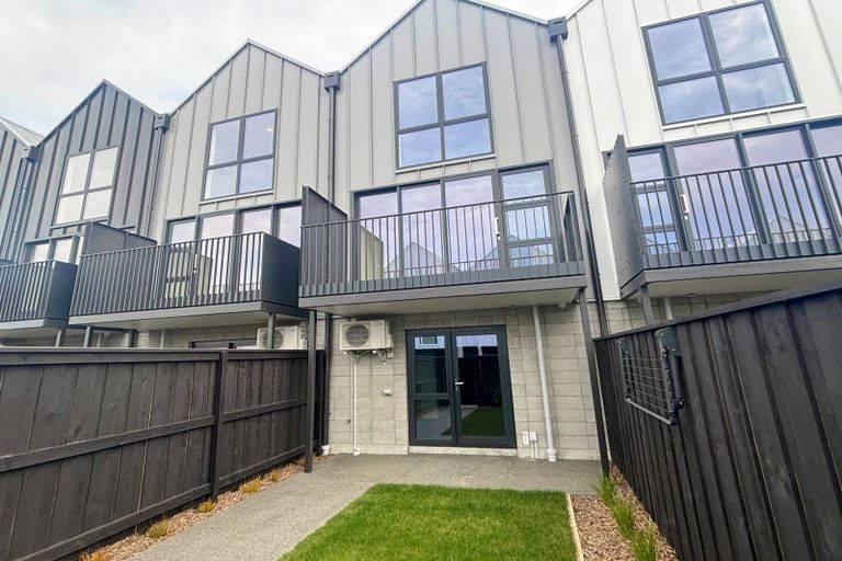 Photo of property in 12/5 Tidal View, Ferrymead, Christchurch, 8023
