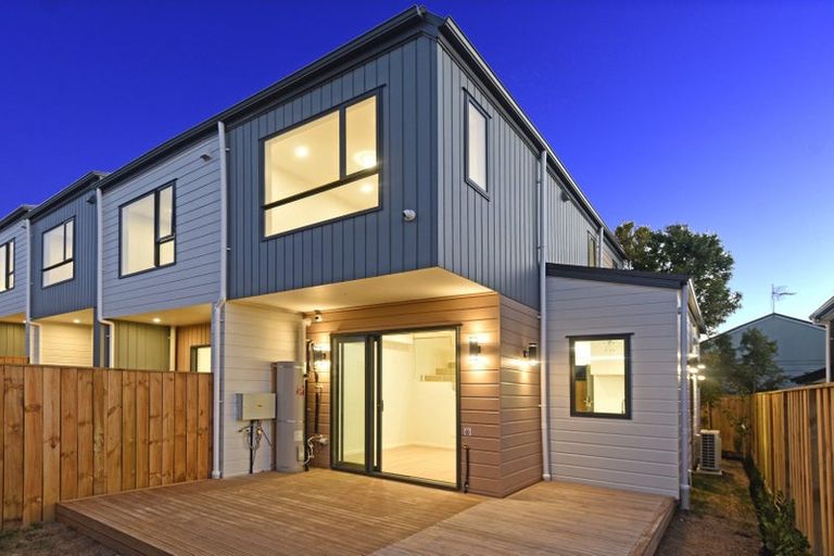 Photo of property in 5/87 Astley Avenue, New Lynn, Auckland, 0600