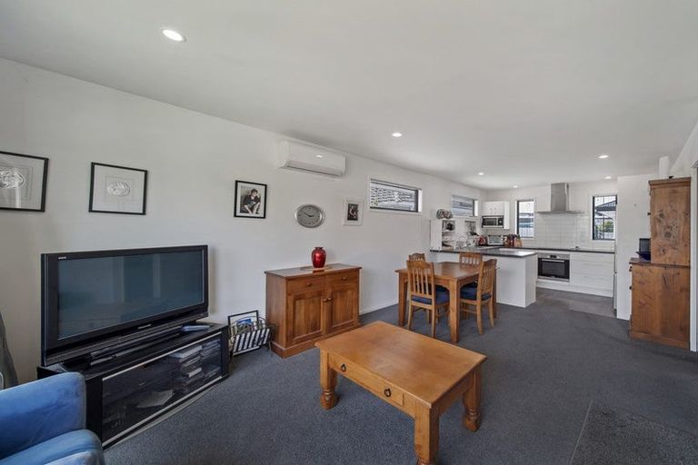 Photo of property in 274a Travis Road, New Brighton, Christchurch, 8083