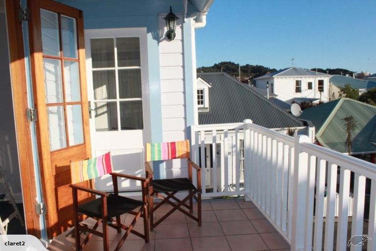 Photo of property in 8c Somerset Avenue, Newtown, Wellington, 6021