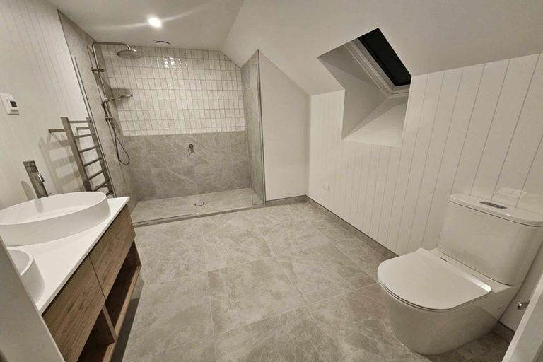 Photo of property in 43 Barn Road, Jacks Point, 9371