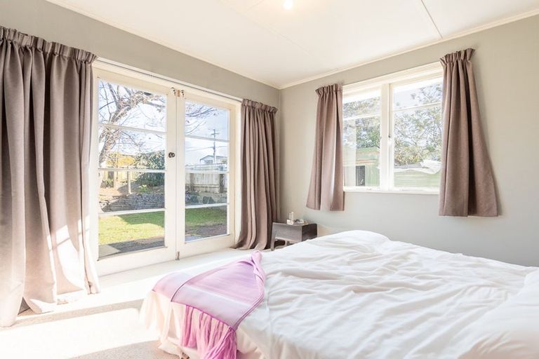 Photo of property in 42 Donovan Road, Paraparaumu Beach, Paraparaumu, 5032
