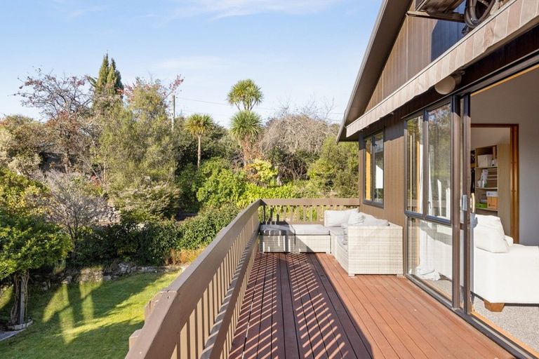 Photo of property in 3a Tauroa Road, Havelock North, 4130