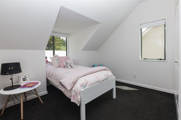 Photo of property in 1/46 Heberden Avenue, Sumner, Christchurch, 8081