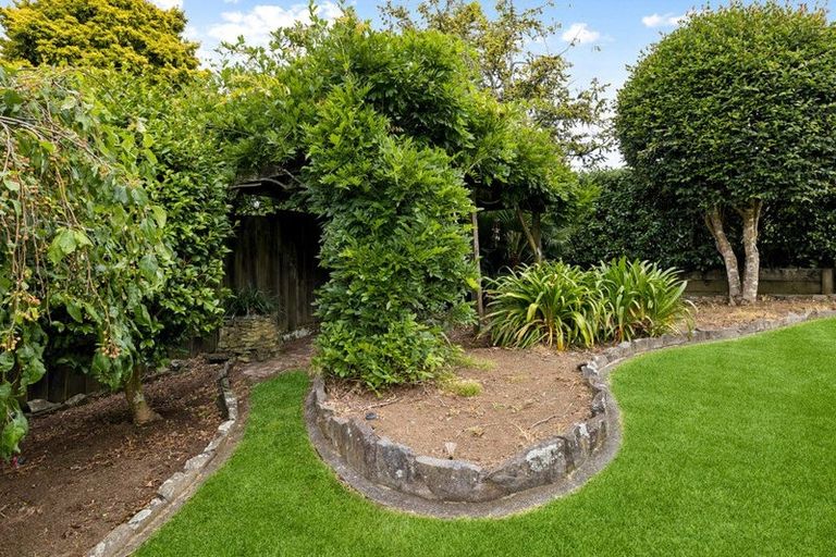 Photo of property in 4 Laurelwood Avenue, Pukekohe, 2120