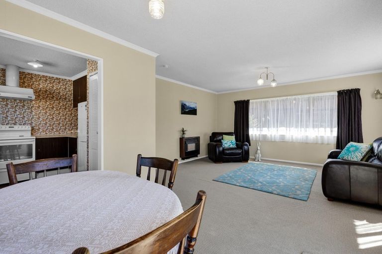 Photo of property in 98c Govett Avenue, Frankleigh Park, New Plymouth, 4310
