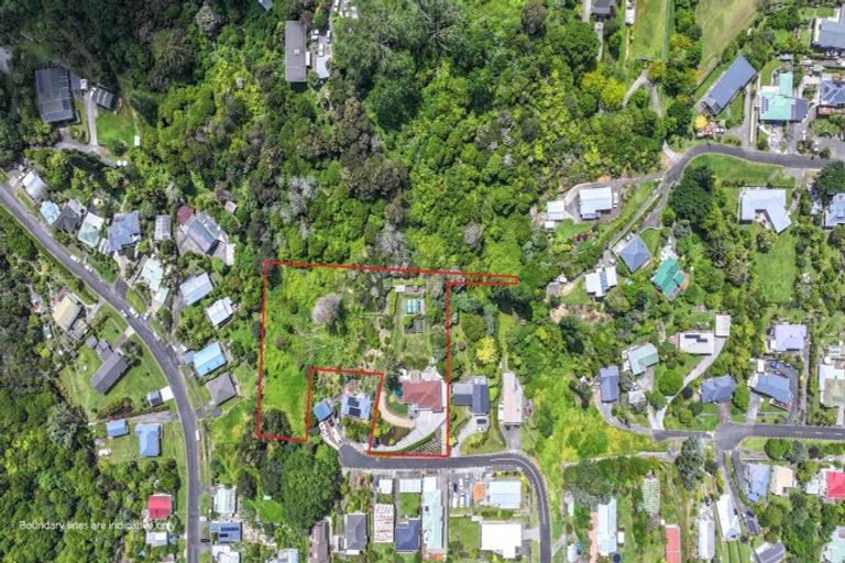 Photo of property in 208 Saint Patricks Row, Thames, 3500