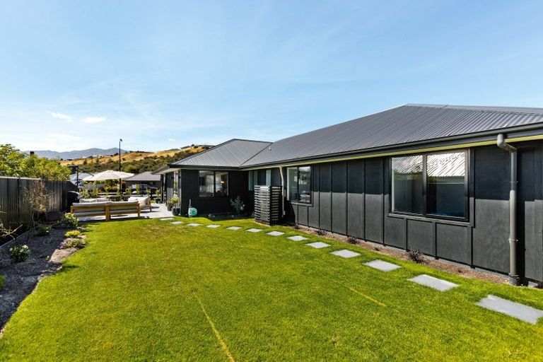 Photo of property in 83 Stalker Road, Lower Shotover, Queenstown, 9304