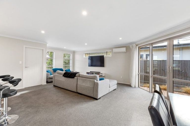 Photo of property in 18 Thurso Place, New Brighton, Christchurch, 8083