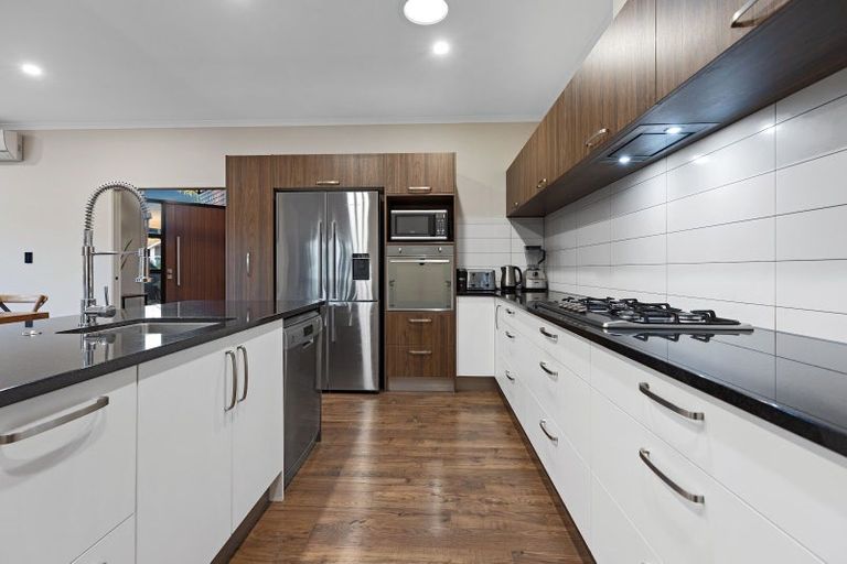 Photo of property in 76b The Boulevard, Papamoa Beach, Papamoa, 3118