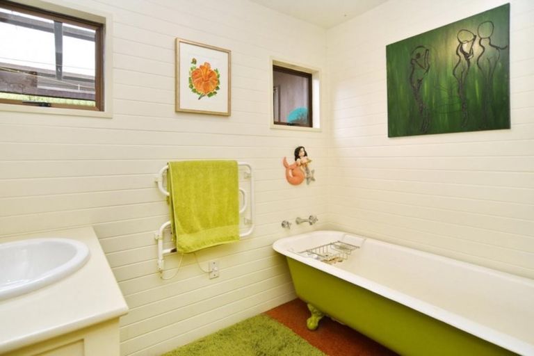 Photo of property in 790 Hills Road, Marshland, Christchurch, 8051