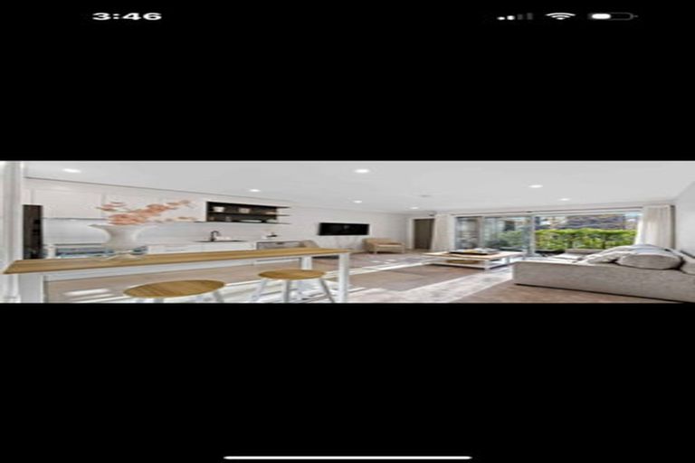 Photo of property in 11/2 Warrant Officer Lane, Hobsonville, Auckland, 0616