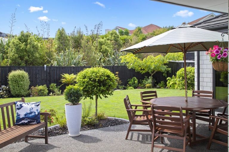 Photo of property in 130 Lisle Farm Drive, Pukekohe, 2120