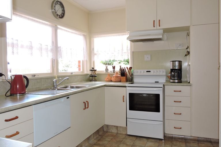 Photo of property in 6 Burwood Road, Matamata, 3400