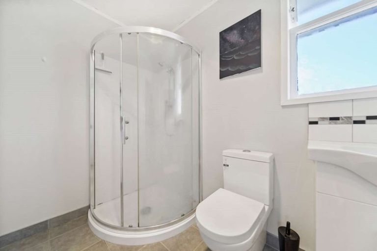 Photo of property in 21 Gilbert Road, Otara, Auckland, 2023