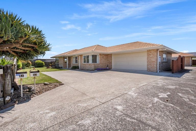 Photo of property in 41 Ocean Crest, Papamoa Beach, Papamoa, 3118