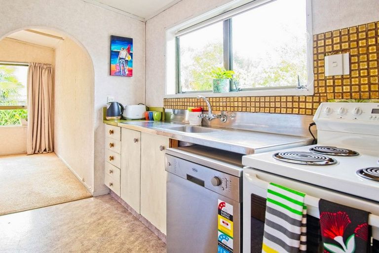 Photo of property in 10 Dillon Bell Road, Whataupoko, Gisborne, 4010