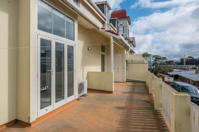 Photo of property in 7/245 Adelaide Road, Newtown, Wellington, 6021